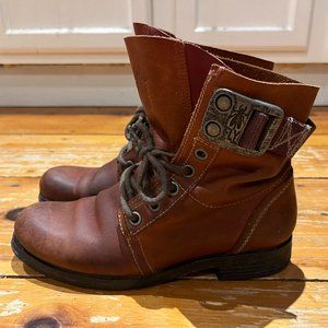 Fly London Boots - Stay Brick - 39 US 8.5  - Leather Lace Up Moto Combat Boot